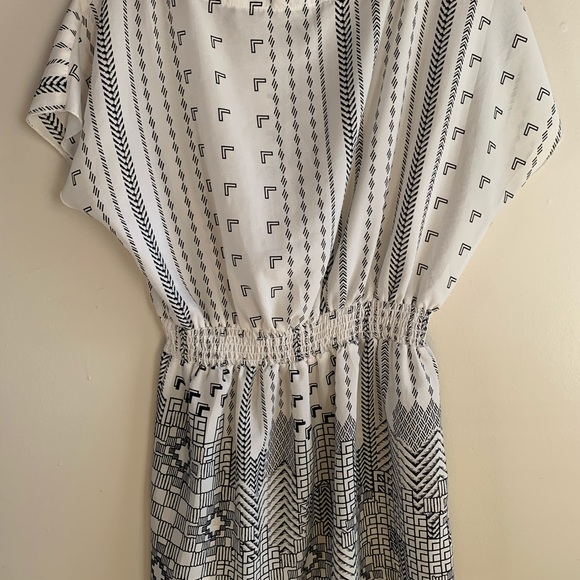 GEOMETRIC BLACK WHITE SHEATH DRESS L - Picture 4 of 9